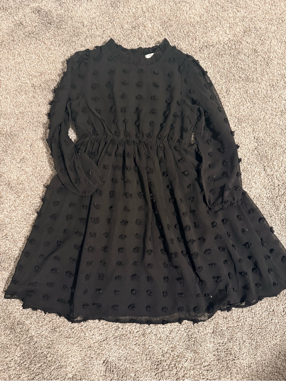 Girls' Black Long-Sleeve Textured Dot Dress